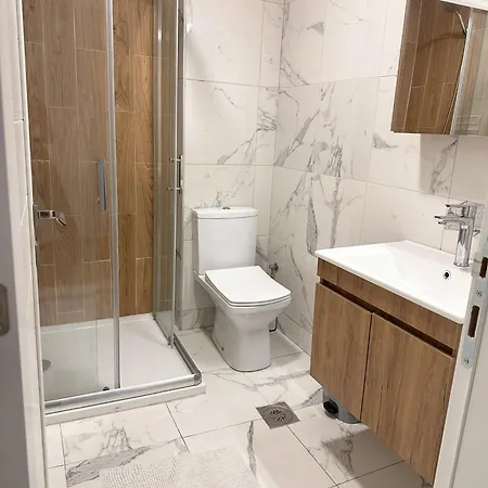 La Penthouse By Sienna Скоп'є