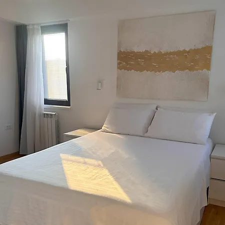 Апартаменти La Penthouse By Sienna